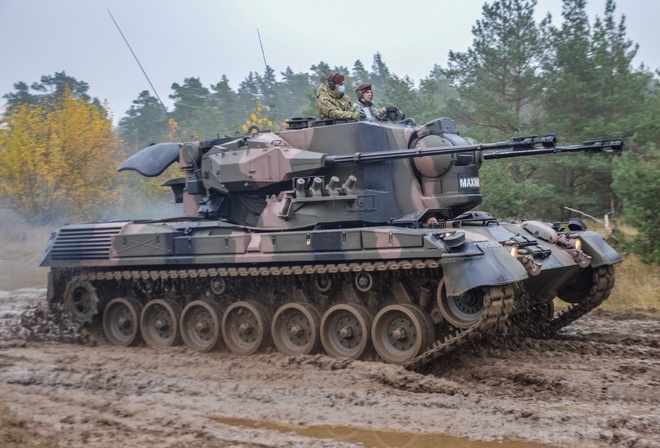 Flakpanzer Gepard, anti-aircraft-gun tank, NATO Battalion Battle Group, Poland