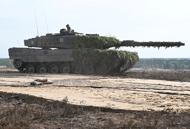 Leopard 2, third generation main battle tank, German Army