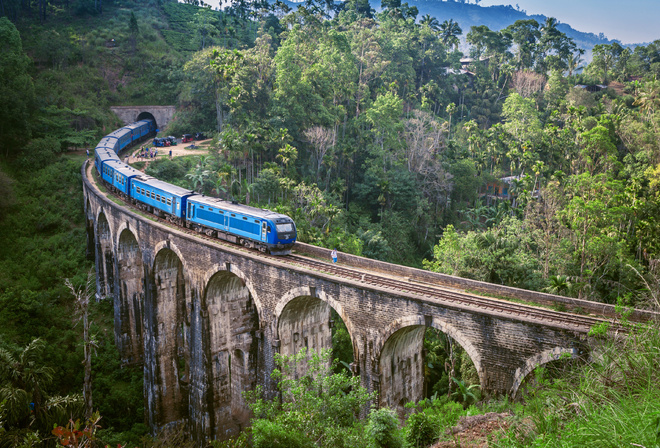 railway, Nine Arch Bridge, Sri Lanka