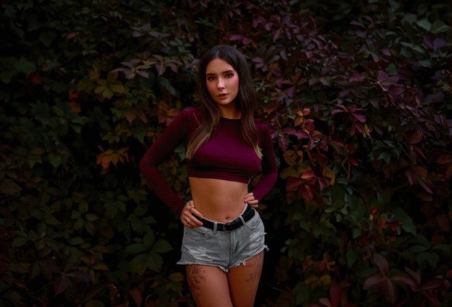 women, brunette, model, short tops, jean shorts, tattoo, plants, hips