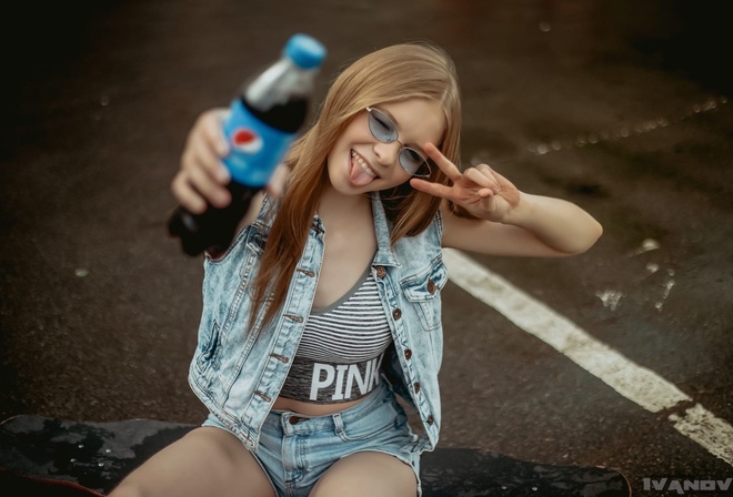 blonde, women outdoors, closed eyes, , skateboard, Pepsi, skateboarding, women with glasses, jeans shorts, model, sitting, public, denim, legs, denim jacket, tongue out, tongues