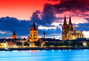 K__lner dom,  , , , 