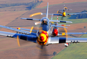 , P-51 mustangs, 