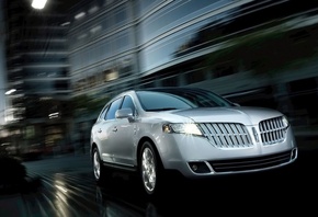 Lincoln MKT, 