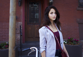 , , Emily Rudd