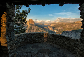Yosemite National Park, California, Sierra Nevada mountains,   ...