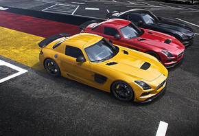 Mercedes-Benz, SLS, AMG, Black Edition, Supercar, Yellow, Red, Black, German, Flag, Widescreen, Asphalt