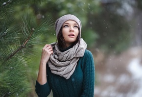 Angelina Petrova, women, portrait, women outdoors, depth of field, scarf, s ...