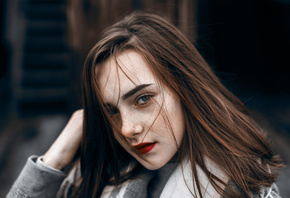 women, face, portrait, red lipstick, freckles, depth of field