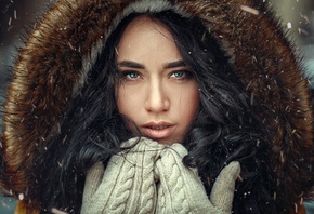 Angelina Karachun, women, face, hoods, gloves, fur, portrait