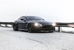 Aston Martin, ,  , , Vantage, black