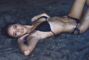 Cameron Rorrison, women, tanned, black bikinis, belly, sand, lying on back, sand covered
