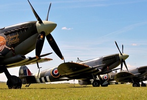 british, field, spitfire lf.ixb, grass, aircraft
