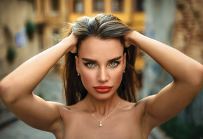 women, armpits, necklace, depth of field, portrait, juicy lips