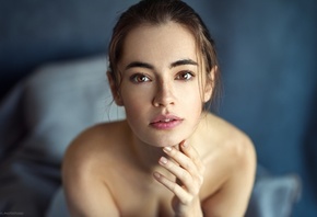 Lidia Savoderova, women, face, portrait, depth of field, bare shoulders