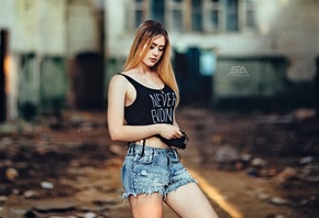 Olga Demenko, women, brunette, jean shorts, T-shirt, depth of field, blonde ...