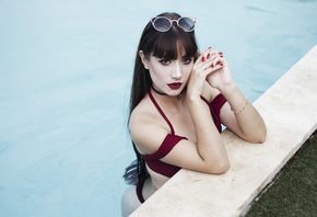 women, swimming pool, portrait, swimwear, sunglasses, red nails