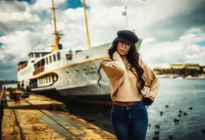 women, jeans, portrait, women outdoors, ship, gloves, depth of field