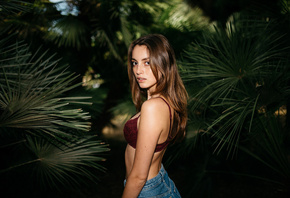 women, brunette, tanned, depth of field, denim