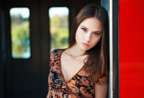 Catherine Timokhina, women, Maxim Maximov, portrait, necklace