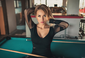 women, portrait, pool table, blonde, blue eyes, depth of field