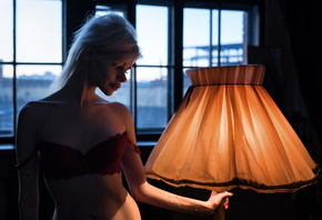 women, blonde, belly, red nails, red bra, lamp, pierced navel, portrait