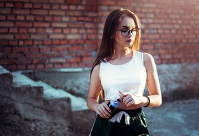 women, portrait, bottles, Pepsi, women with glasses, women outdoors, pink nails, stairs, wall, bricks, necklace