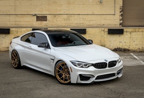 BMW, F83