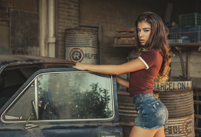 women, tanned, jean shorts, ass, women with cars, T-shirt, portrait