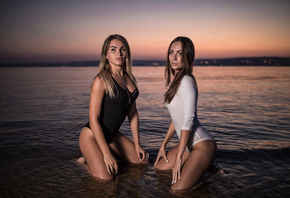 women, blonde, sea, one-piece swimsuit, two women, sunset, tanned, water drops, women outdoors, white nails