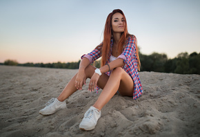 women, sitting, smiling, redhead, plaid shirt, sneakers, Nike, sand, portrait, jean shorts