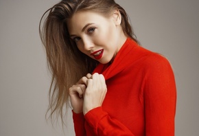 Katerina Bolinger, red lipstick, women, portrait, simple background, smiling