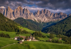 Santa Magdalena, Dolomites, Val di Funes, Italy