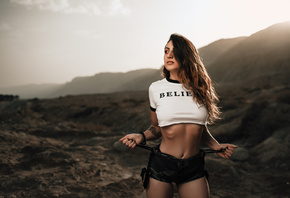 women, portrait, tattoo, ribs, jeans, belly, nose ring, short shorts, black nails, brunette, women outdoors