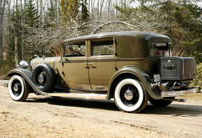 Lincoln, Model KB 4-door, Sedan, 1932