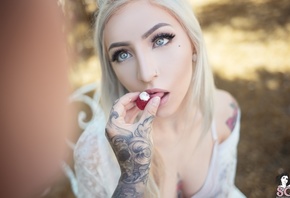 Ivory, Janesinner, Suicide Girls, white, hair, photosession, Passion Fruit, redhead, red