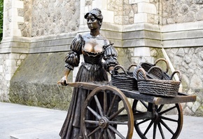 , , , Statue of Molly Malone, Grafton street, 