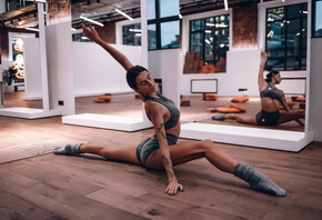 women, flexible, mirror, reflection, closed eyes, ass, tattoo, brunette, sportwear, women indoors, on the floor