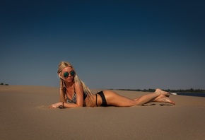 women, black bikini, sand, sunglasses, ass, sky, brunette, water, women outdoors, ribs, lying on front