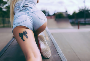 blonde, beautiful, tattoo, legs, cute, shorts, jeans, pretty, park, city, s ...