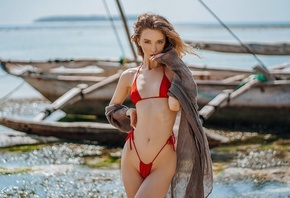 women, Anna Tsaralunga, red bikini, boat, sea, women outdoors, hips, ribs, Sergey Freyer, white nails, skinny