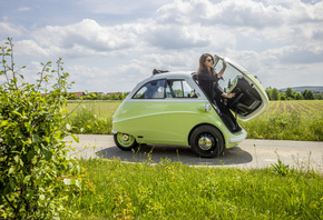 retro small car, Evetta, electric vehicles