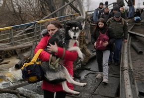 Irpin River, Ukraine, evacuations, bridge that was destroyed by a Russian a ...