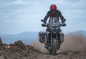 Ducati, high-tech adventure bike, Ducati Multistrada V4 Rally