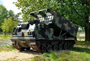 M270 Multiple Launch Rocket System, armored, self-propelled multiple rocket launcher, rocket artillery, Royal Netherlands Army