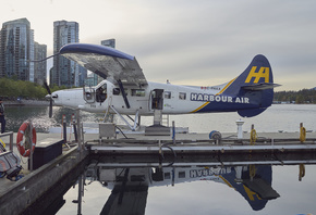 Harbour Air, single engined high wing short take off and landing aircraft, De Havilland Canada DHC-3 Otter
