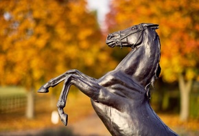 Newmarket, National Stud, United Kingdom, Thoroughbred horse breeding farm, statue