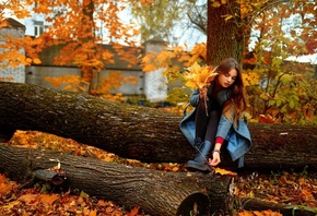 Sergey Bogatkov, women, brunette, model, women outdoors, forest, coat, sweater, boots, black boots, trees, nature, leaves