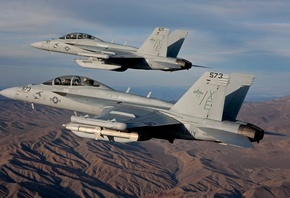 Boeing, carrier-based electronic warfare aircraft, Boeing EA-18G Growler