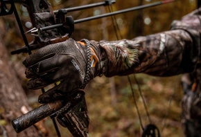 Lightweight Shooters Gloves, archery, hunting season